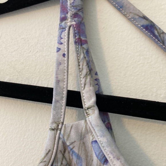 Floral Sports Bra, Size M, Cute Braid Back Detail, Great Condition - Picture 2 of 7